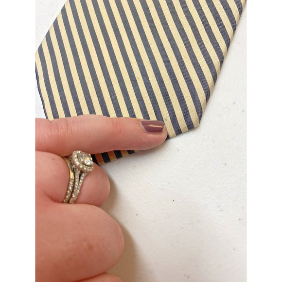 Coach Tie Necktie Mens Italian Silk Gray Cream Beige Diagonal Repp Stripe Preppy - Picture 4 of 11